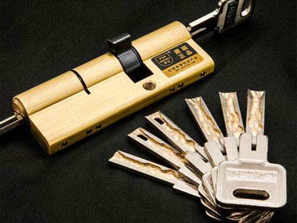 温泉24小时上门开锁公司